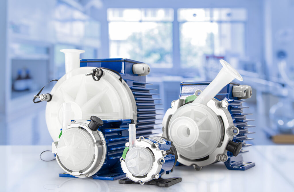 Single-use pumps based on the principle of magnetic levitation